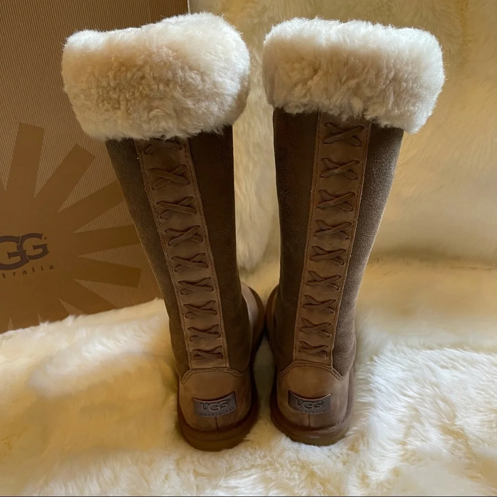 Extremely Rare! UGG Braided Sussex Fur Lined Boots - Like New